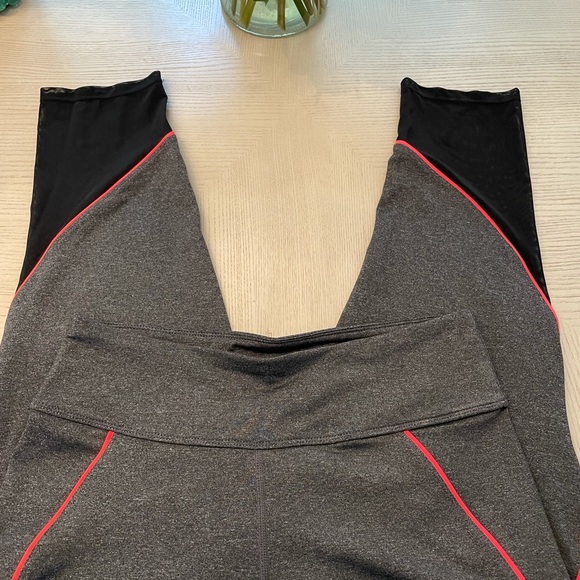 Betsey Johnson Performance Tights Sz Lg - Picture 2 of 8